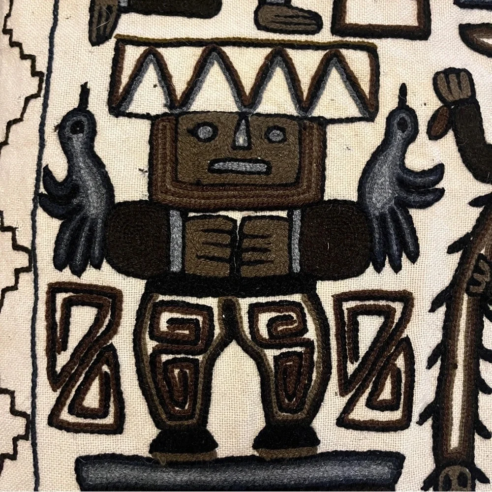 Vintage HANDMADE  PERUVIAN NAIVE STYLE CREWEL TAPESTRY